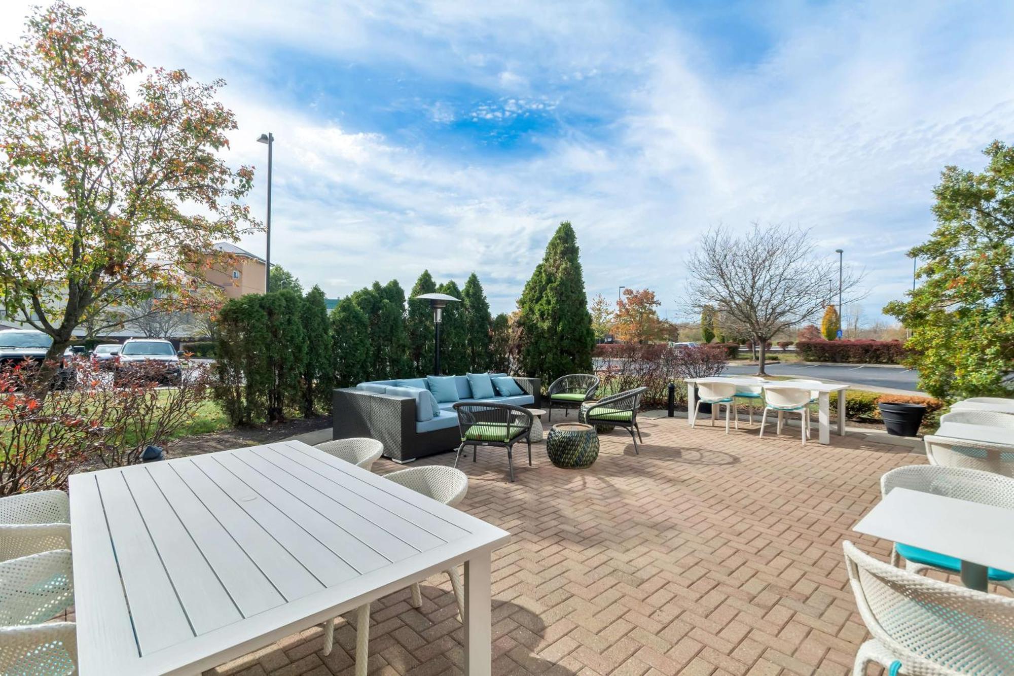Hilton Garden Inn Lexington Georgetown Ngoại thất bức ảnh