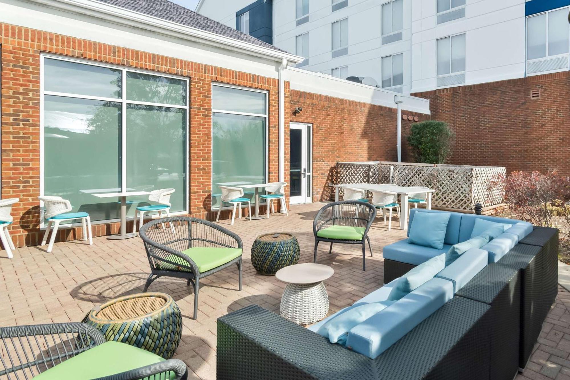 Hilton Garden Inn Lexington Georgetown Ngoại thất bức ảnh