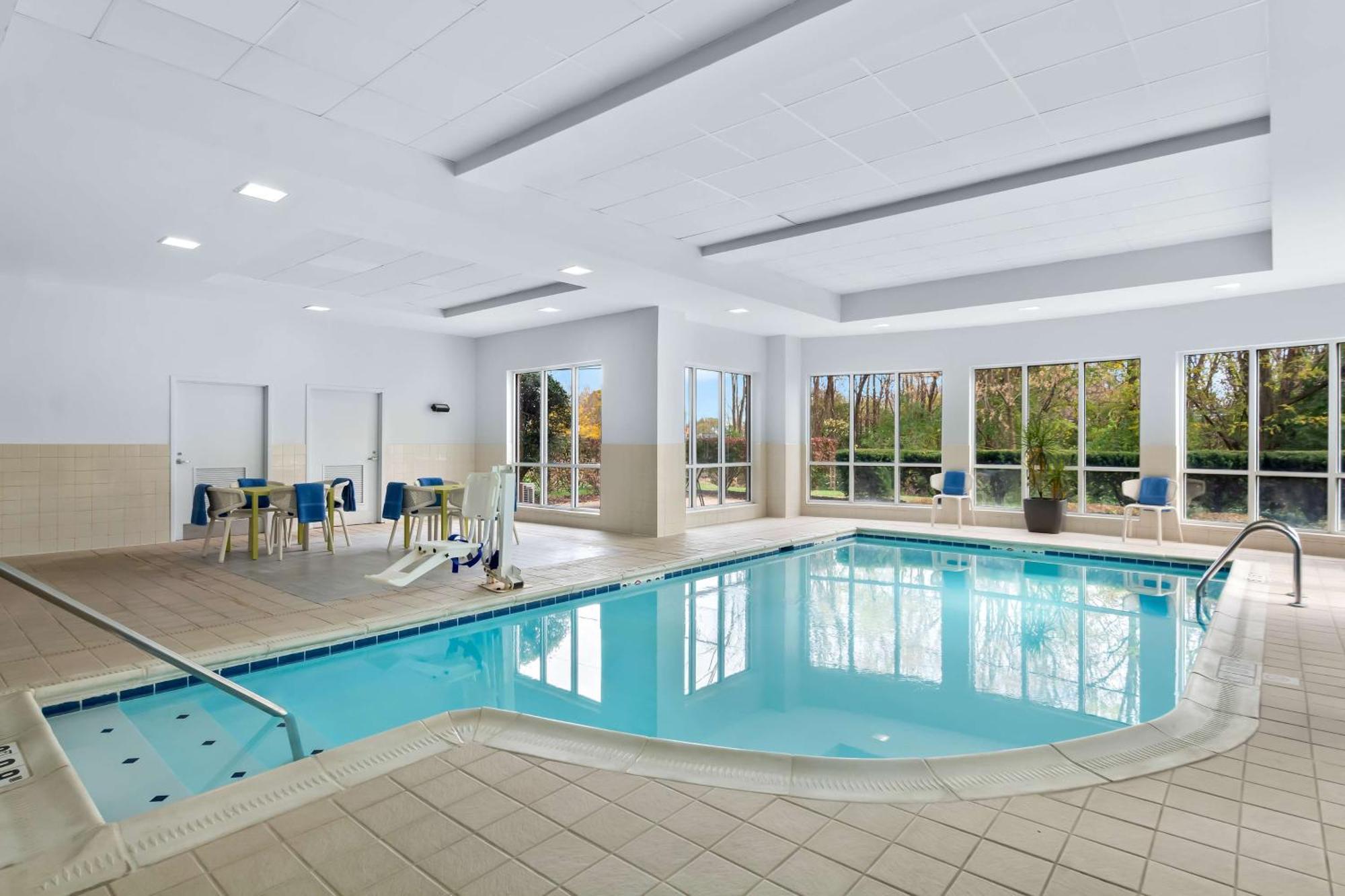 Hilton Garden Inn Lexington Georgetown Ngoại thất bức ảnh